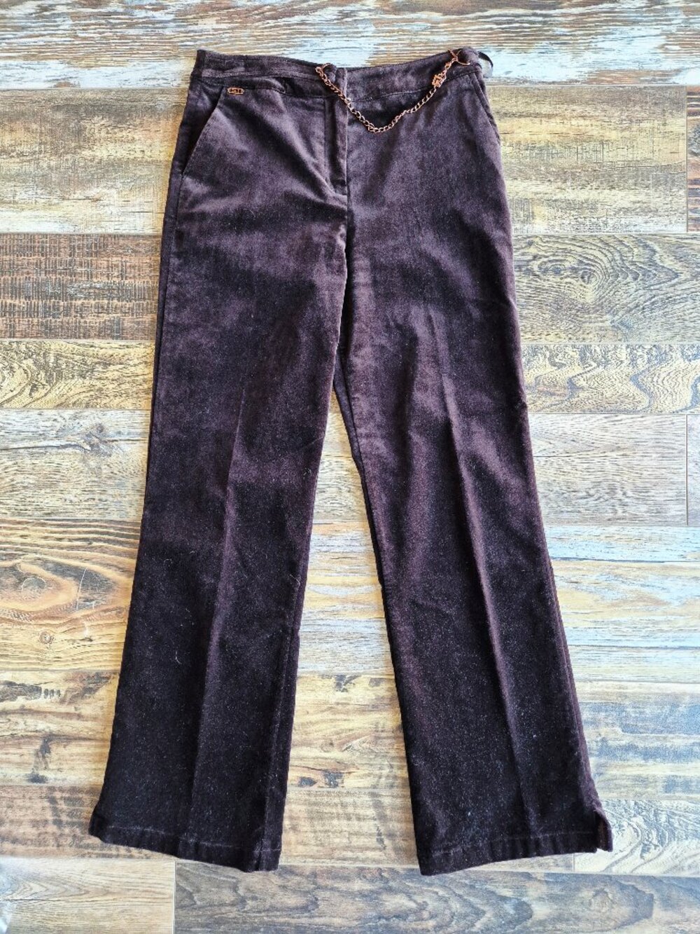 Vintage ST.JOHN Sport Marie Gray Velvet Chain-Accent Straight Pants Brown